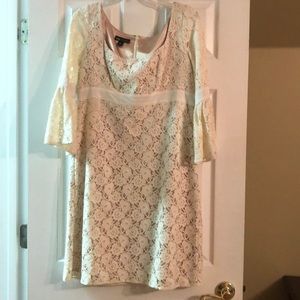 Cream Lace Dress with Scoop Neck & Trumpet Sleeves
